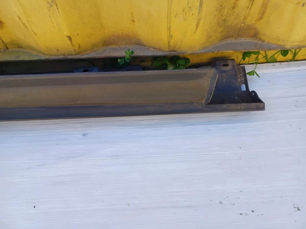 Ford Focus Mk3 LIFT Bas de caisse droit image 9