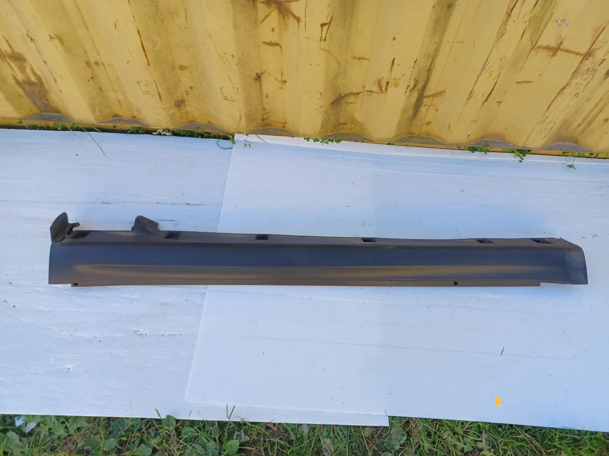 Suzuki Vitara III dorpellijst links 77241-54P0