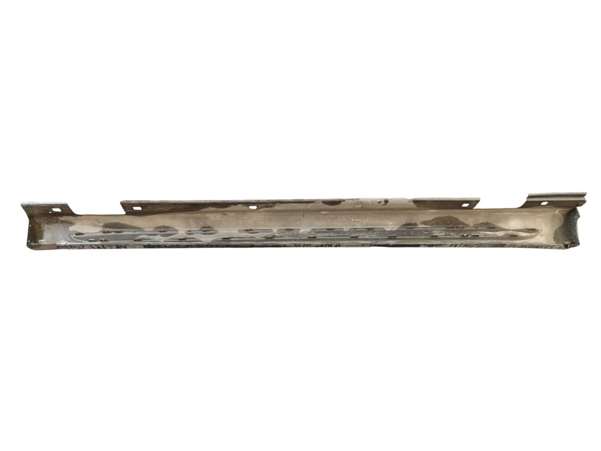 Tröskelpanel Vänster Mercedes GLA X156 AMG image 3