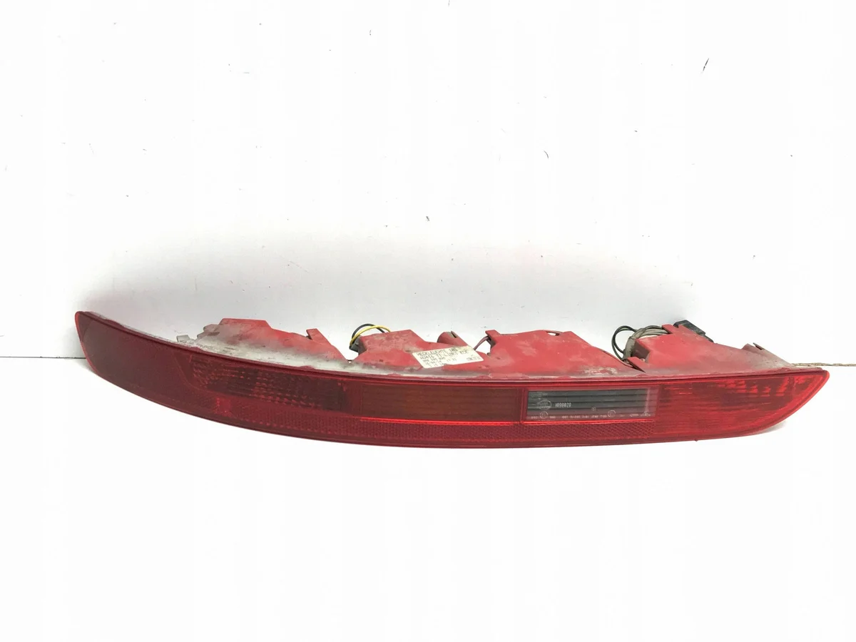Lampada paraurti Audi OE 8R0945095 Usata