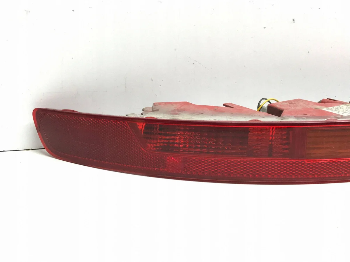 Lampada paraurti Audi OE 8R0945095 Usata image 3