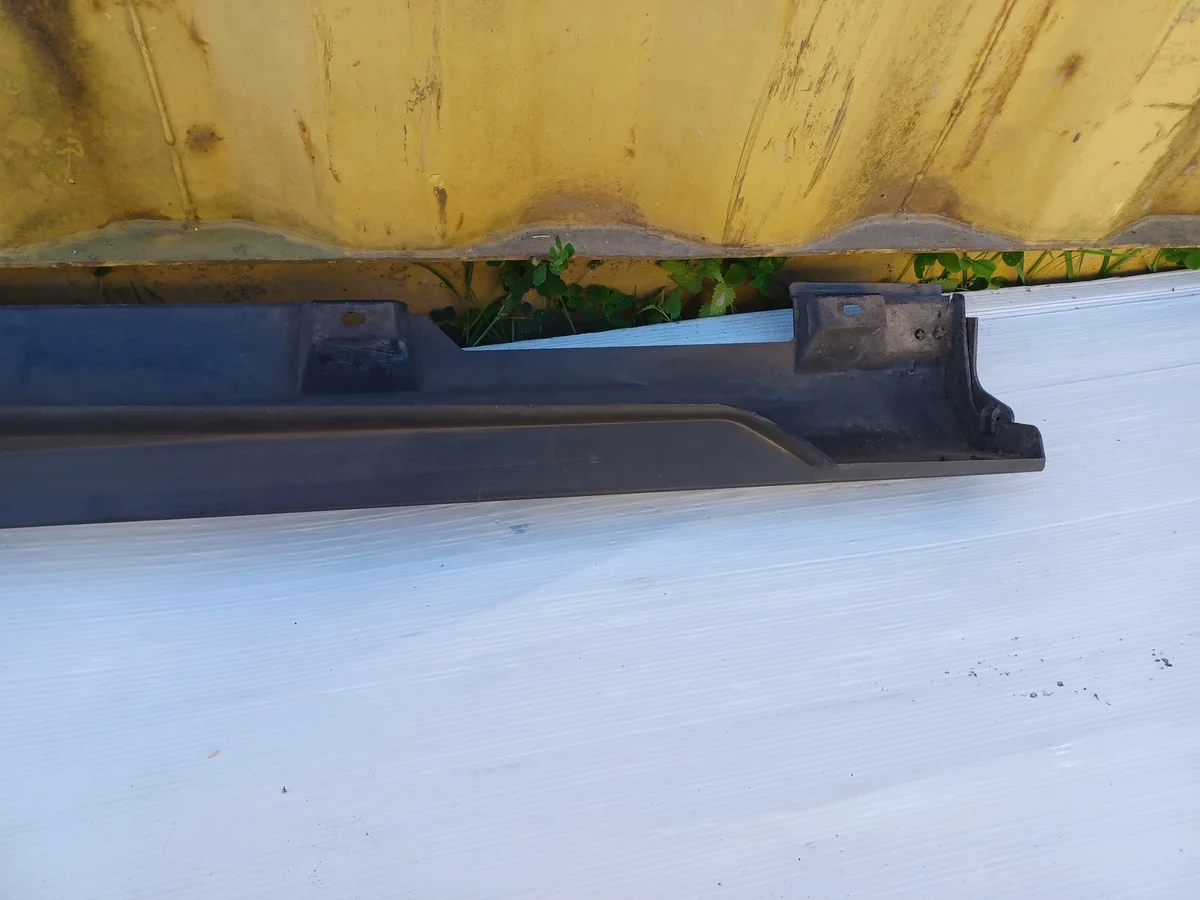 Schwellerleiste Links Ford Focus Mk3 III image 9
