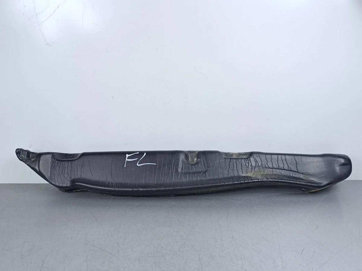 Genesis G70 2022 Amortecimento Guarda-lamas FOB67185