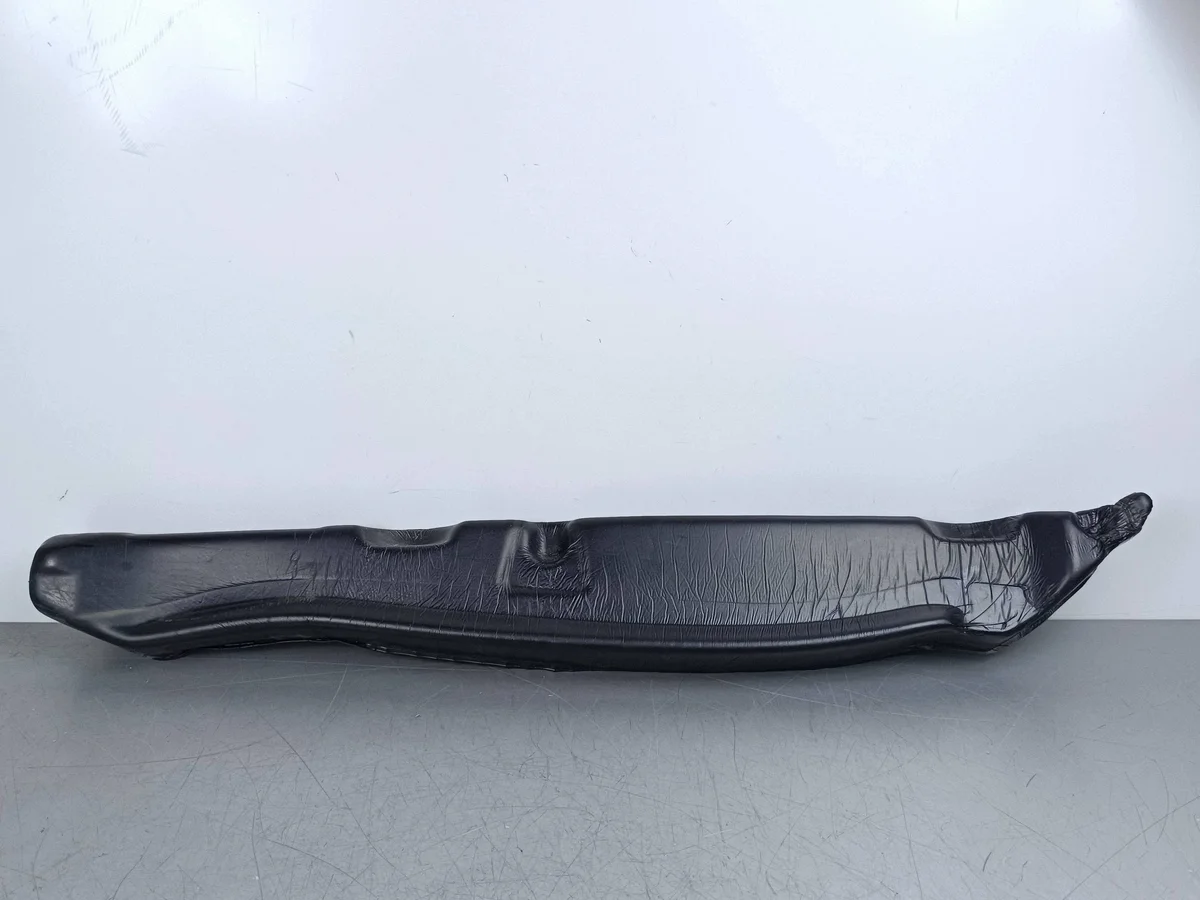 Genesis G70 2022 Amortecedor de guarda-lamas FOB67184