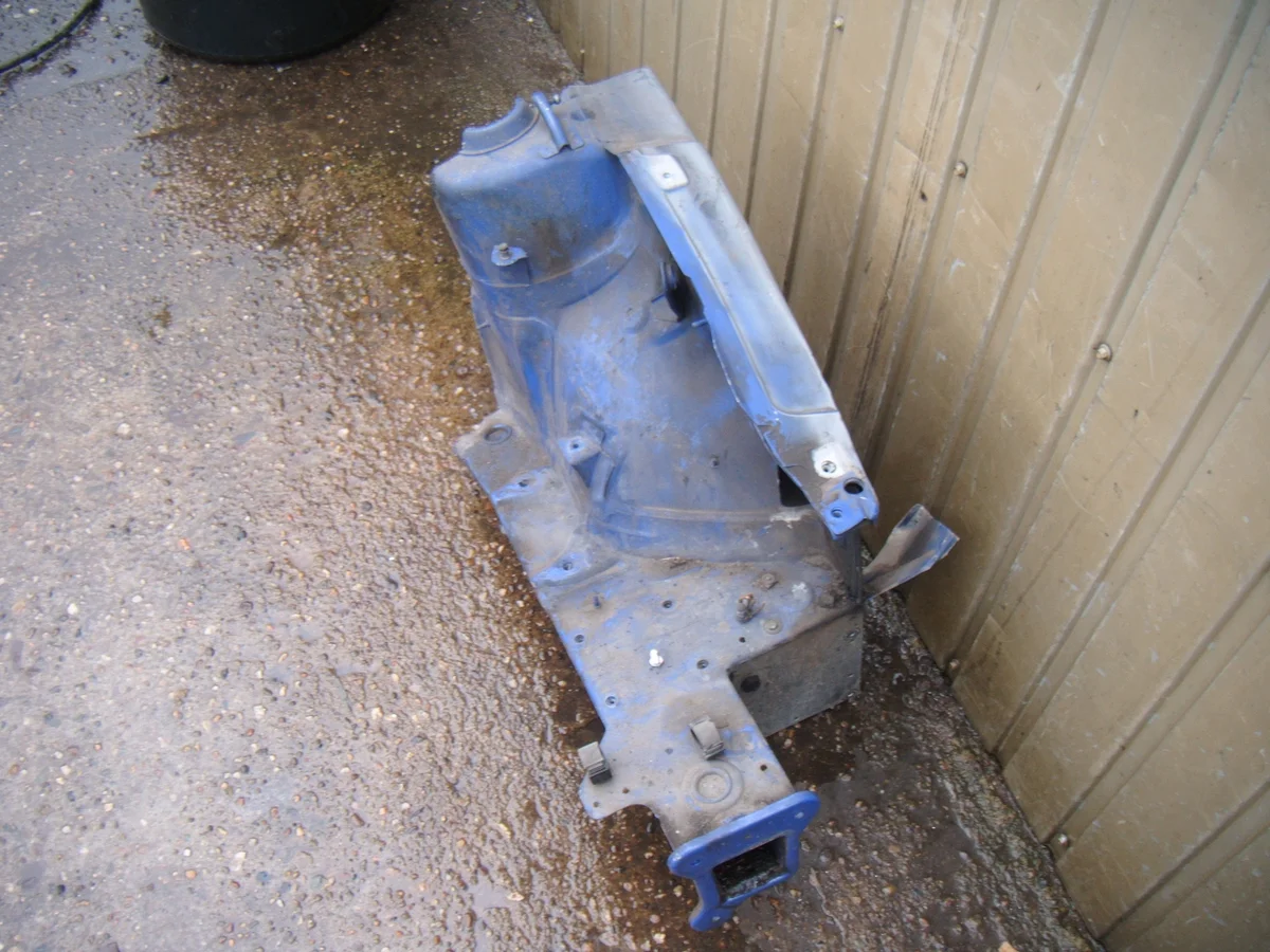 Audi A3 8L vänster framkvartsdel image 3