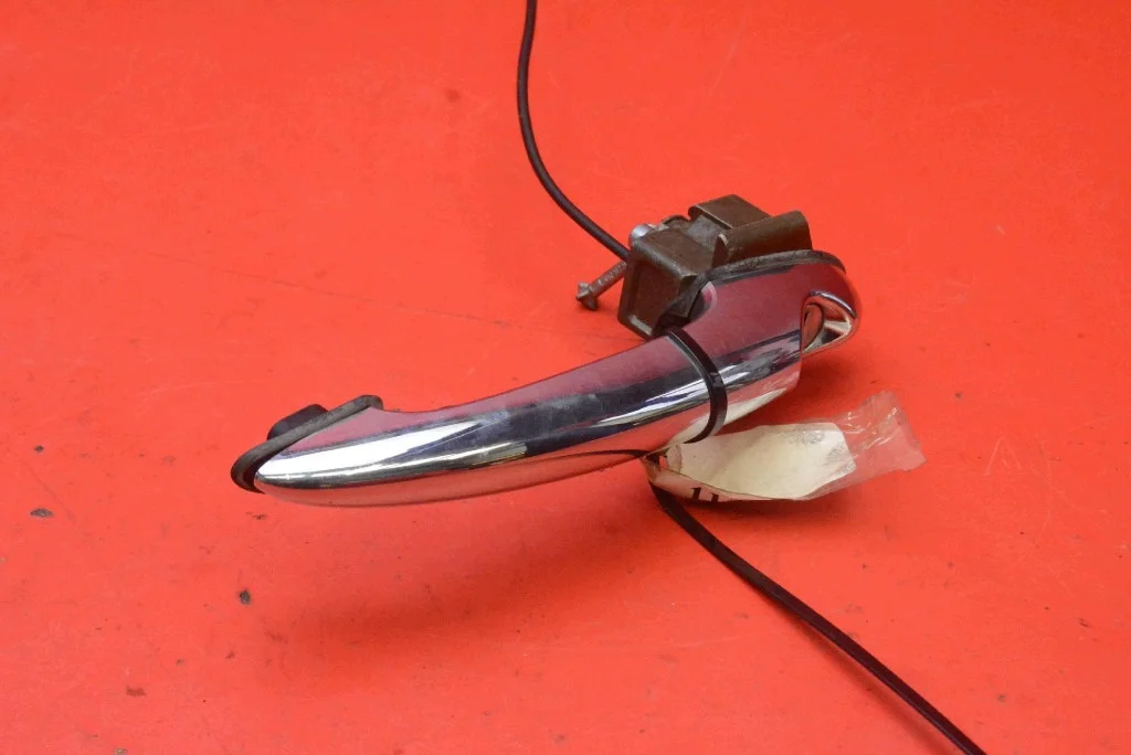 Manija Mini Cooper R56 06-15 Izquierda Cromada