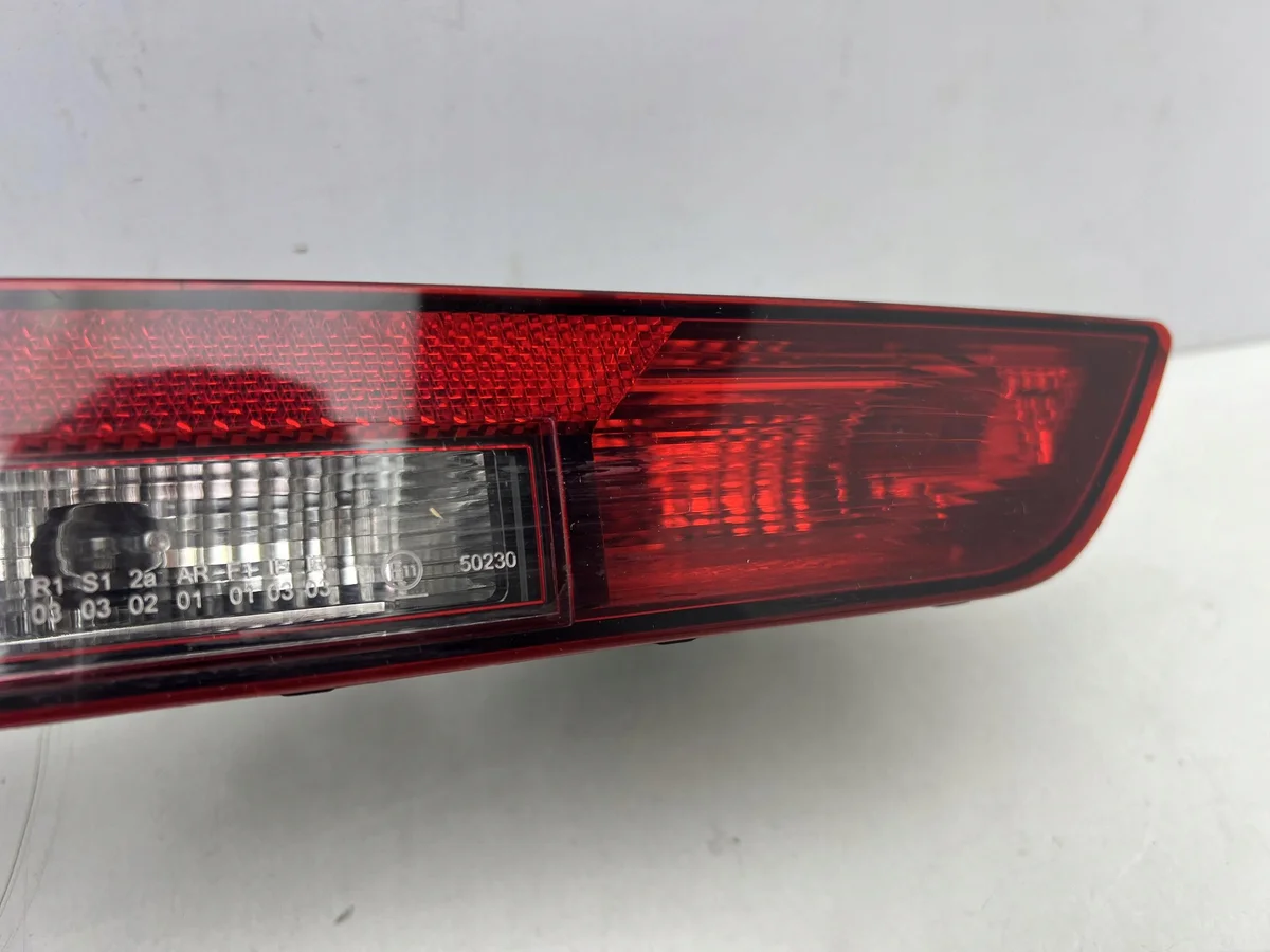 Audi Q5 80A takavalaisin vasen 80A945069B image 6