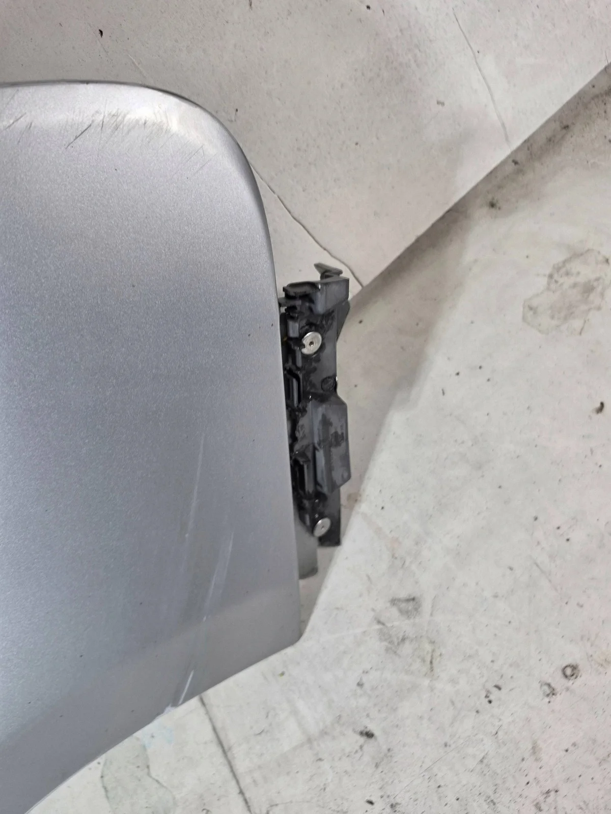 Opel Vivaro B Trafic III Para-lama Direito Usado image 8