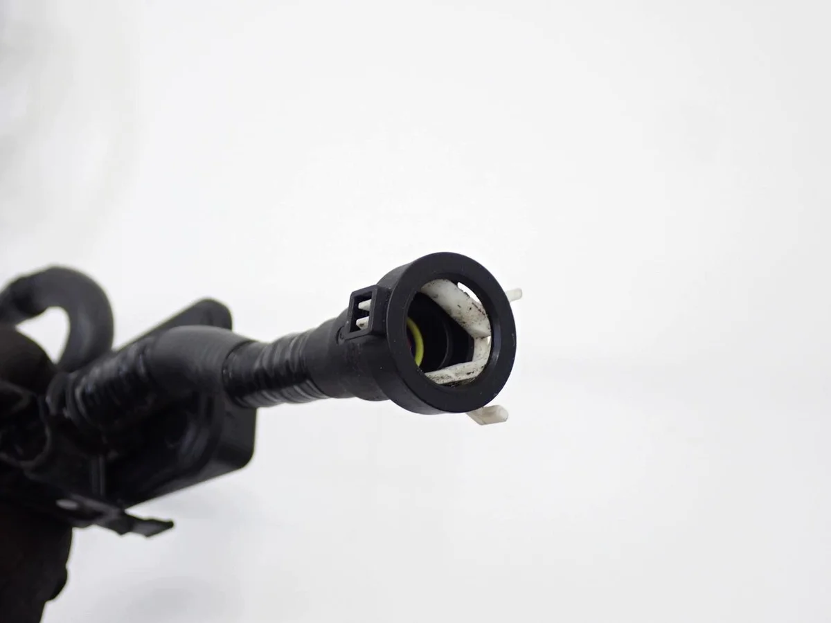 Polttoainepumpun anturi VW Golf VIII Seat Leon IV image 6