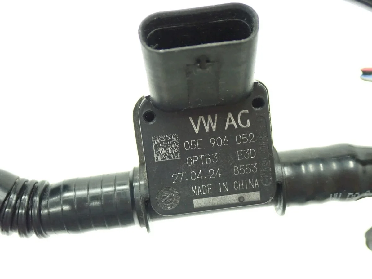 Polttoainepumpun anturi VW Golf VIII Seat Leon IV image 7