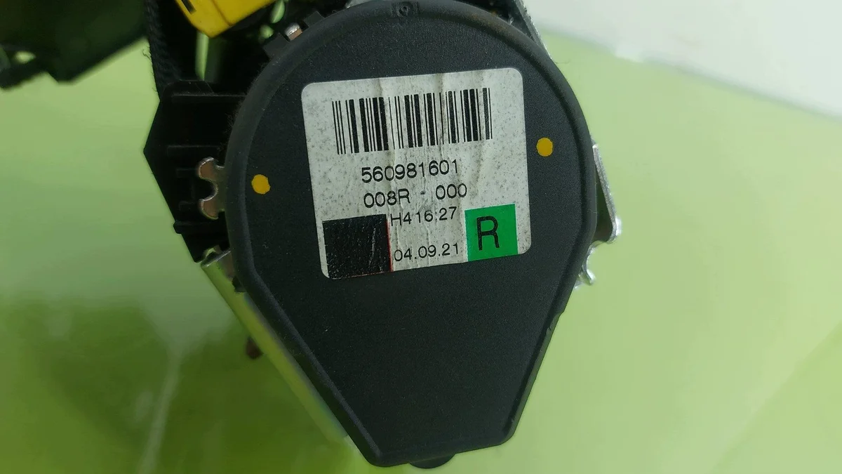 Rechter Frontgurt VW Touareg I (2002-2010) image 4