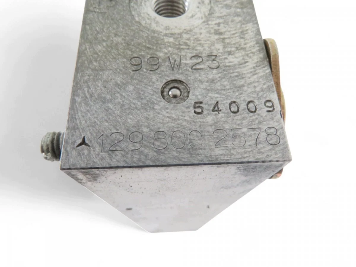 Bloque Hidráulico Techo SL R129 Usado image 3