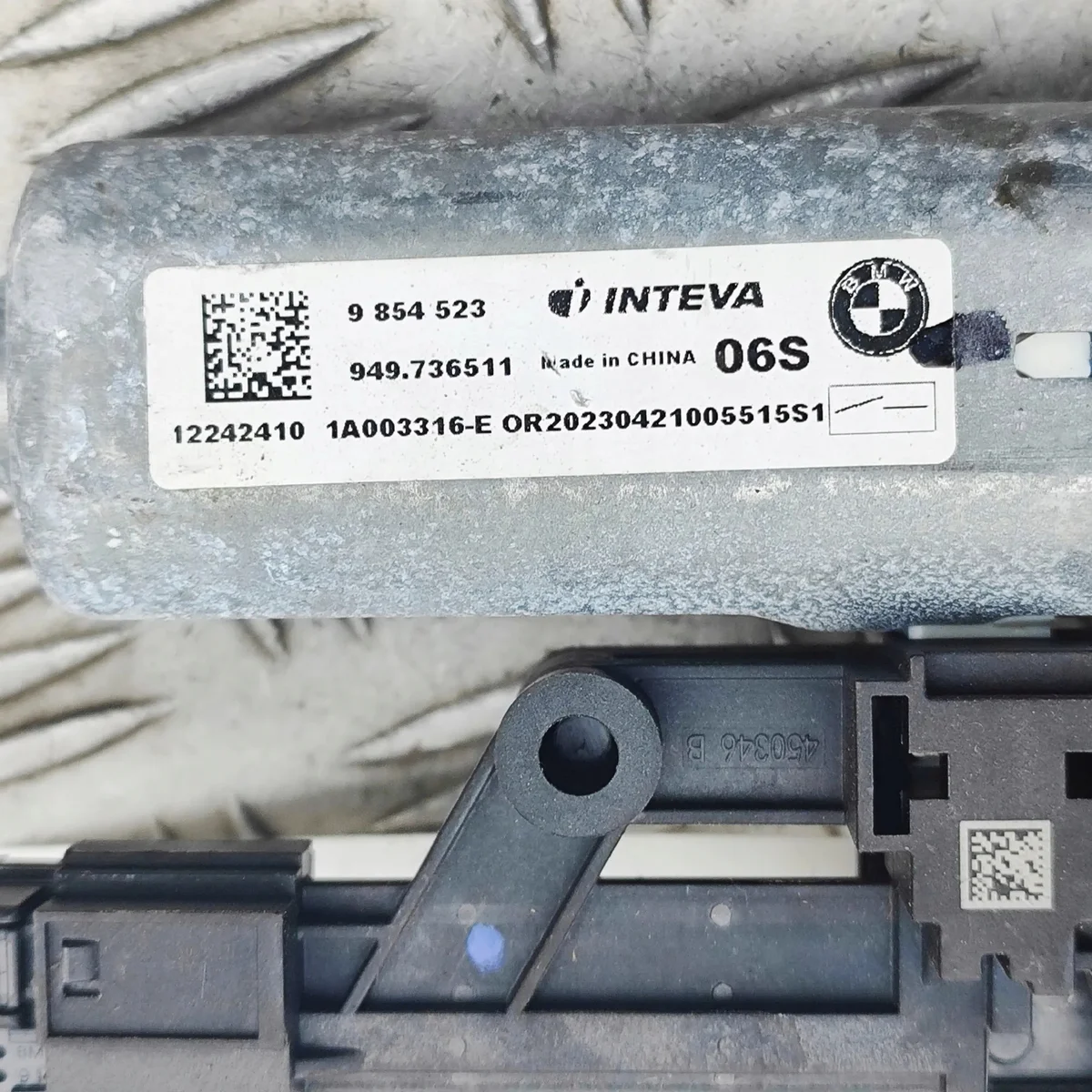 Motor Techo Solar BMW X1 U11 2022 OEM 9854523 image 5