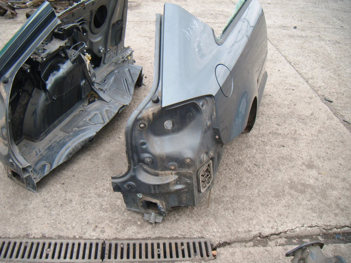 Audi A3 8P 03- Kotflügel rechts hinten image 3