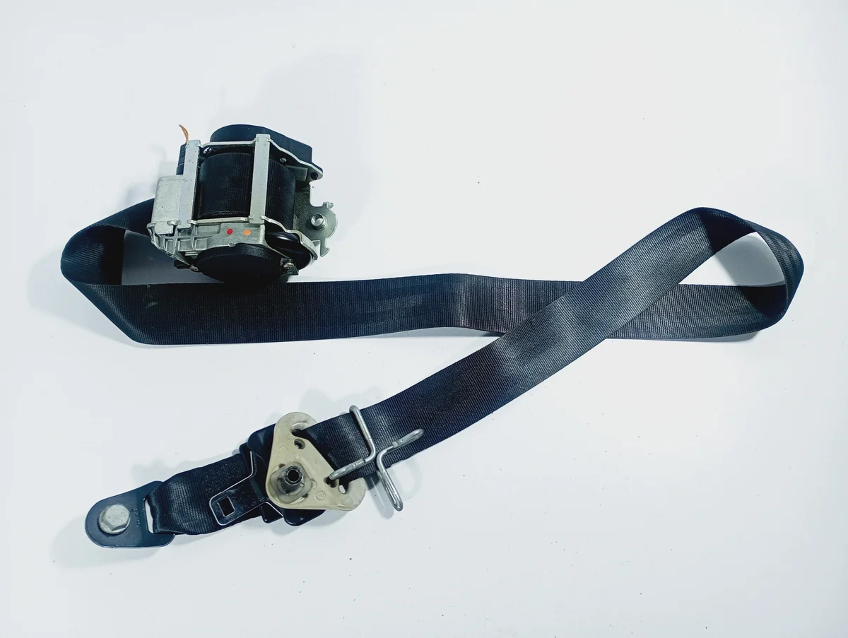 Front Left Seatbelt Citroen C3 Picasso 08-15