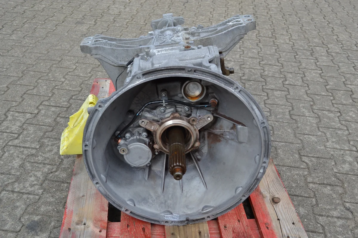 Getriebe G211-12 Mercedes Actros MP4 image 3