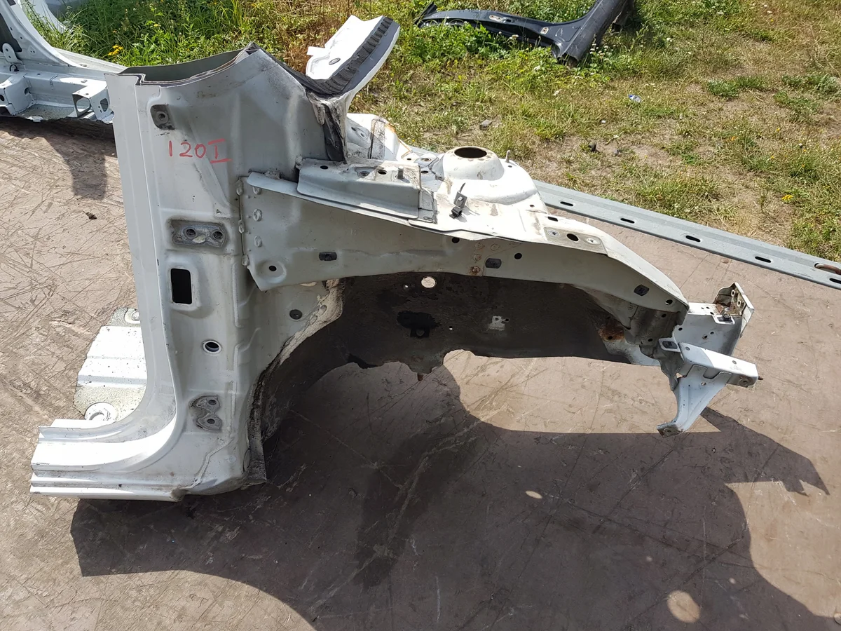 Hyundai i20 Cuarto Delantero Derecho Usado