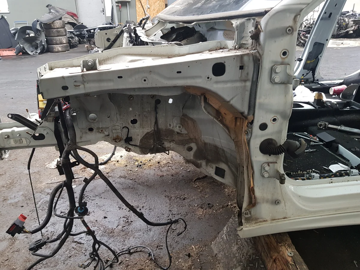 ALFA ROMEO GIULIETTA vänster balk
