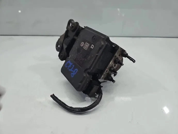 ABS-pumppu Skoda Yeti 1K0614517CM