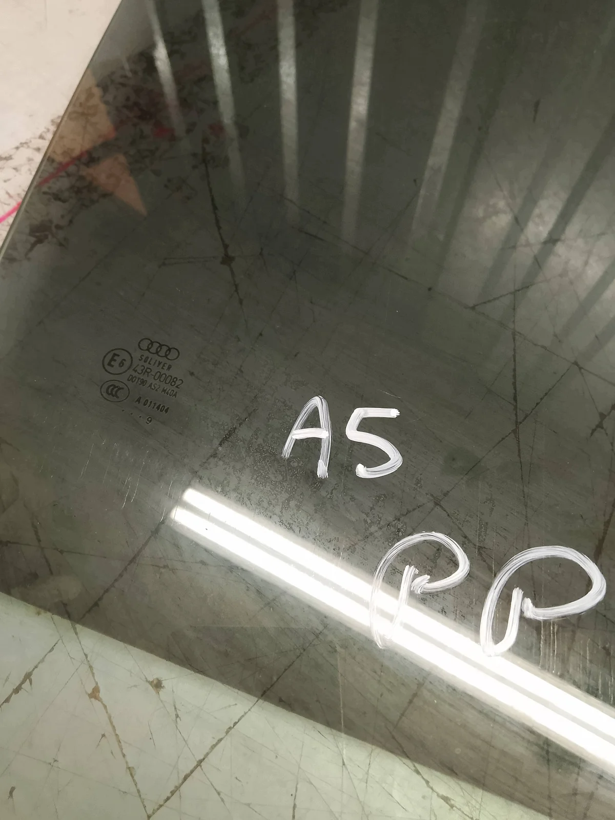 Audi A5 Seitenfenster Tür Rechts Vorne Gebraucht image 7
