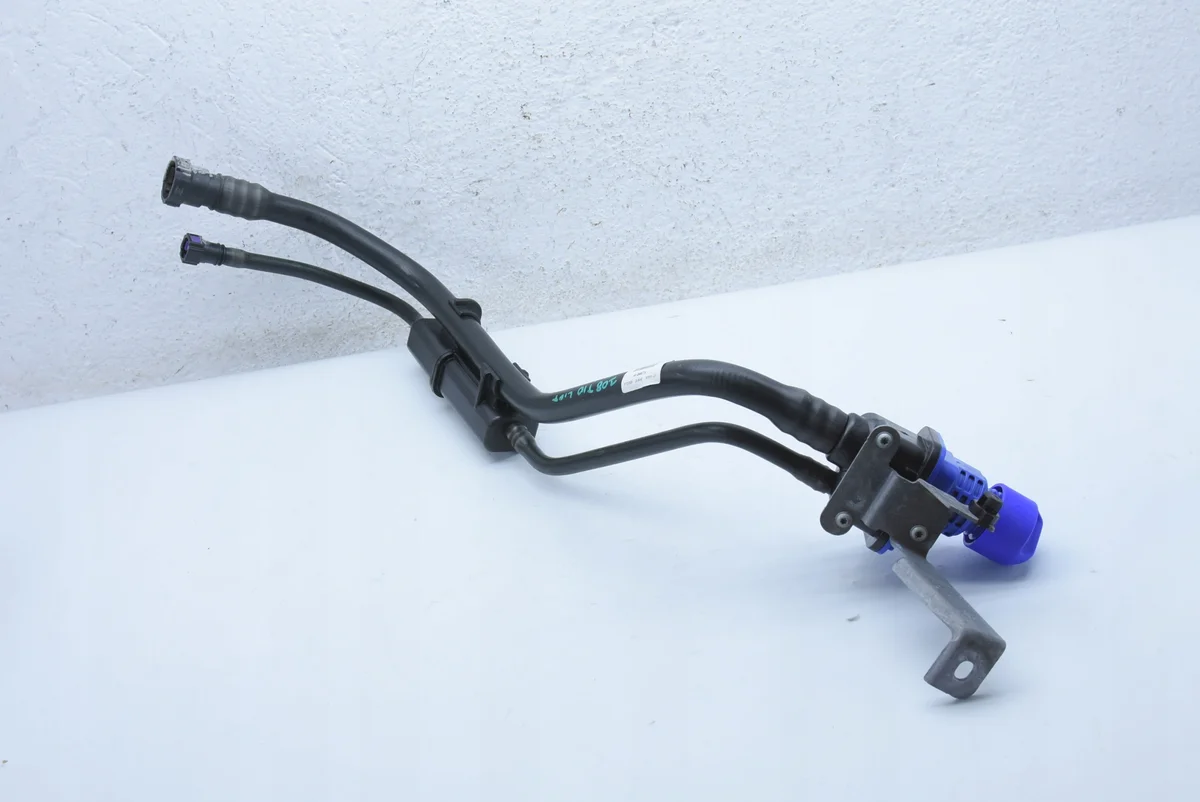 Bouchon réservoir AdBlue Peugeot 308 T10 9831044780