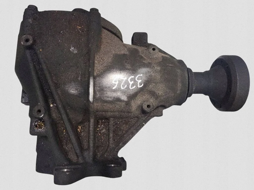 Land Rover Freelander II Winkelgetriebe 7527113700 image 3