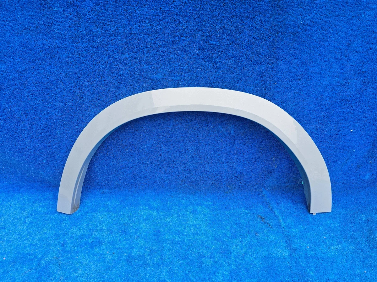Moldura Para-lama Traseiro Esquerdo BMW X2 U10