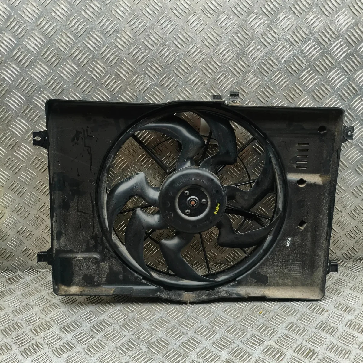 Voorpaneel Hyundai Kona 25385G2000 Gebruikt