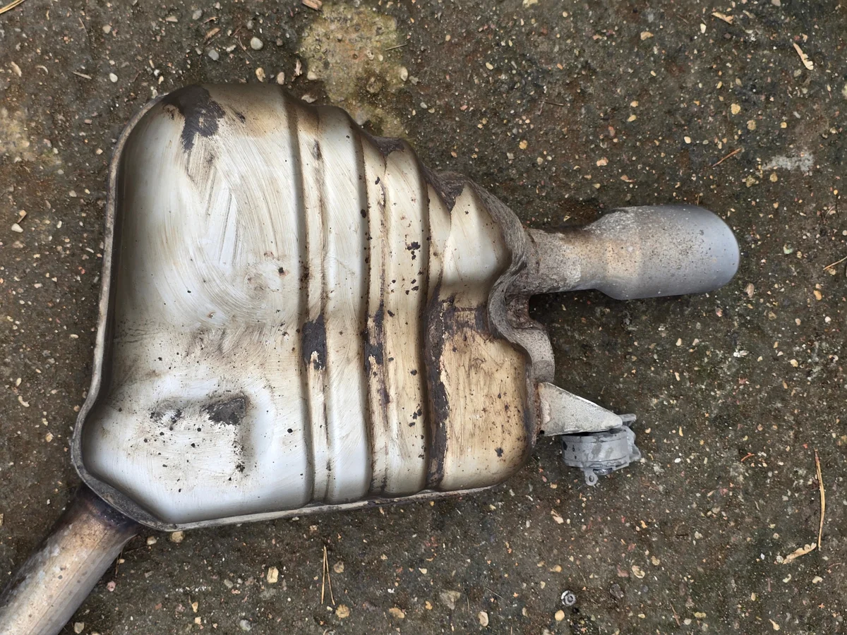 Auspuff Endschalldämpfer Audi A4 B8 A5 8T image 9