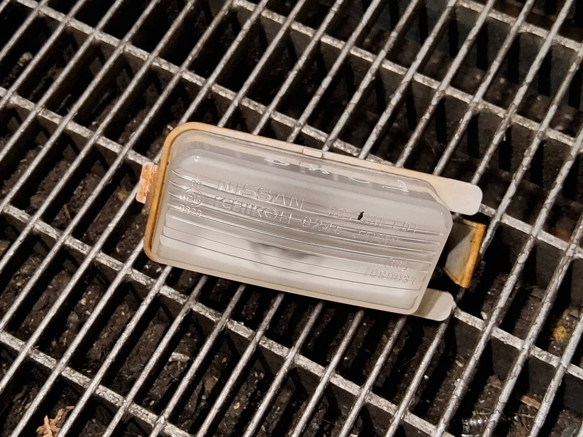 Kentekenplaatverlichting Nissan Note E12 (2015)