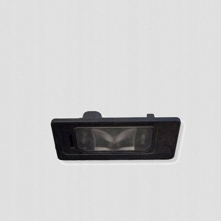 Jaguar XE 2017 Belysning registreringsskylt OEM 201393