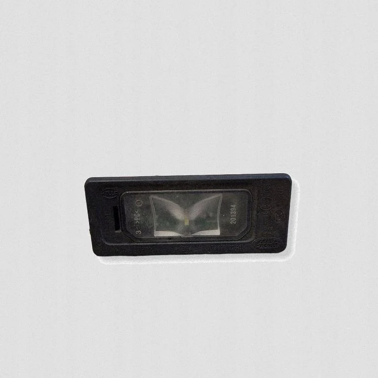 Lampes de plaque d'immatriculation Jaguar XE 2017 image 4