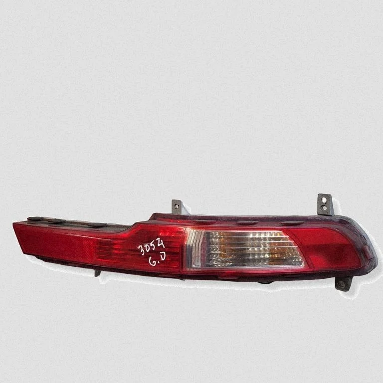 Luz traseira Kia Sportage 2014 Usada EQW170592