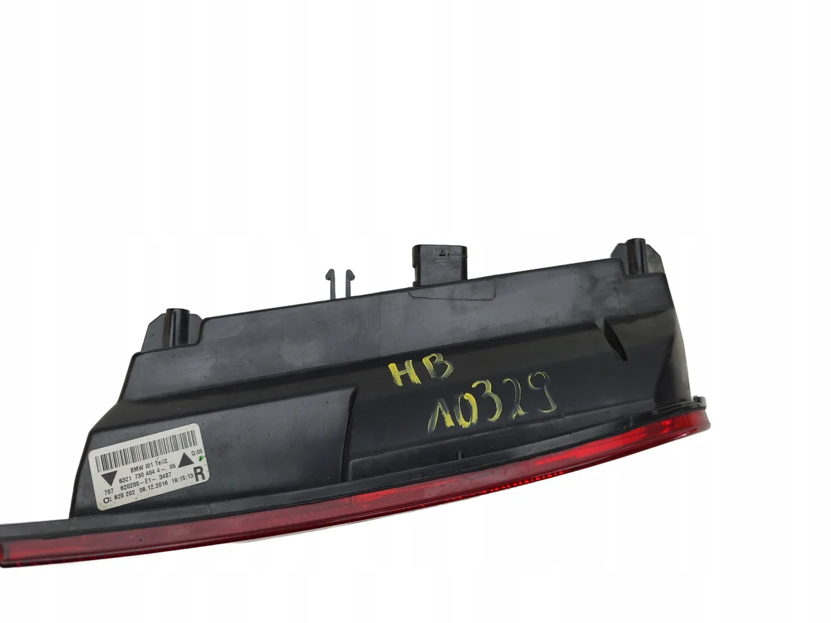 Luz de para-choque traseiro BMW i3 2019 OEM 7304044 image 4