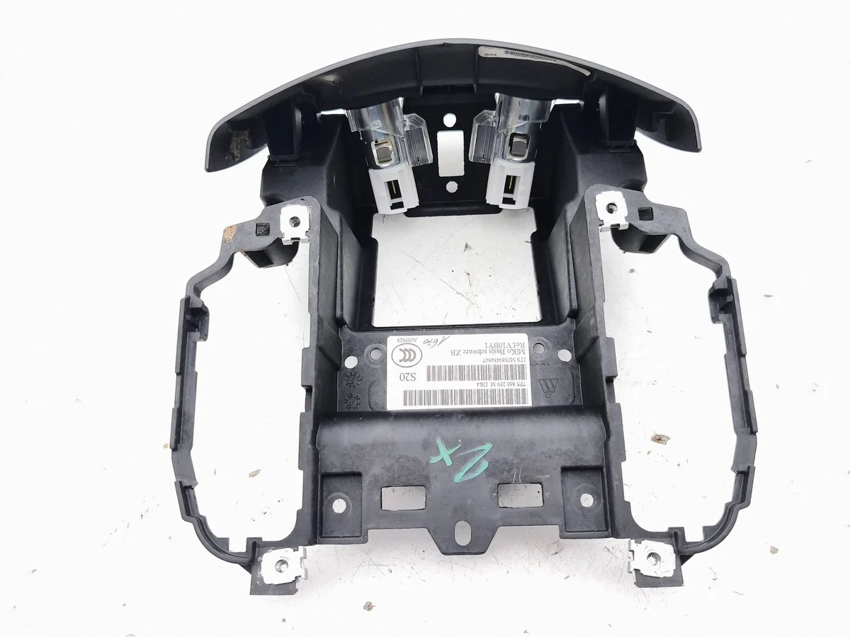 Porsche Cayenne 92A 12V Steckdose (hinten) 7P5863239M image 3