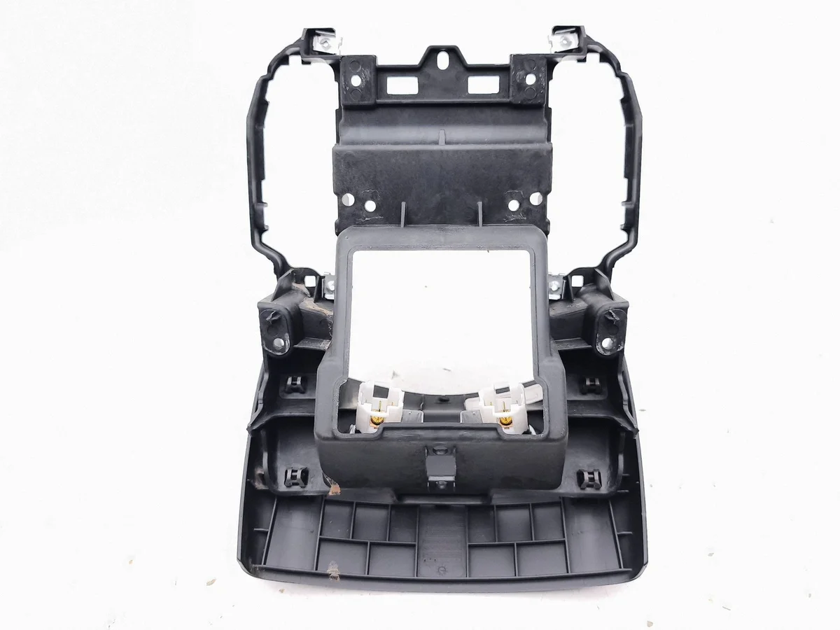 Porsche Cayenne 92A 12V Steckdose (hinten) 7P5863239M image 4