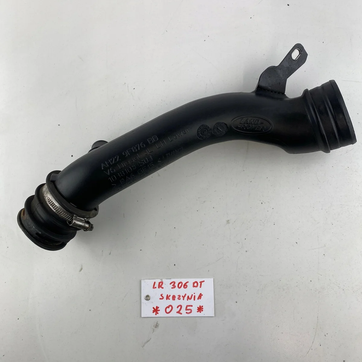 Air Duct Hose Land Rover Discovery Jaguar 3.0