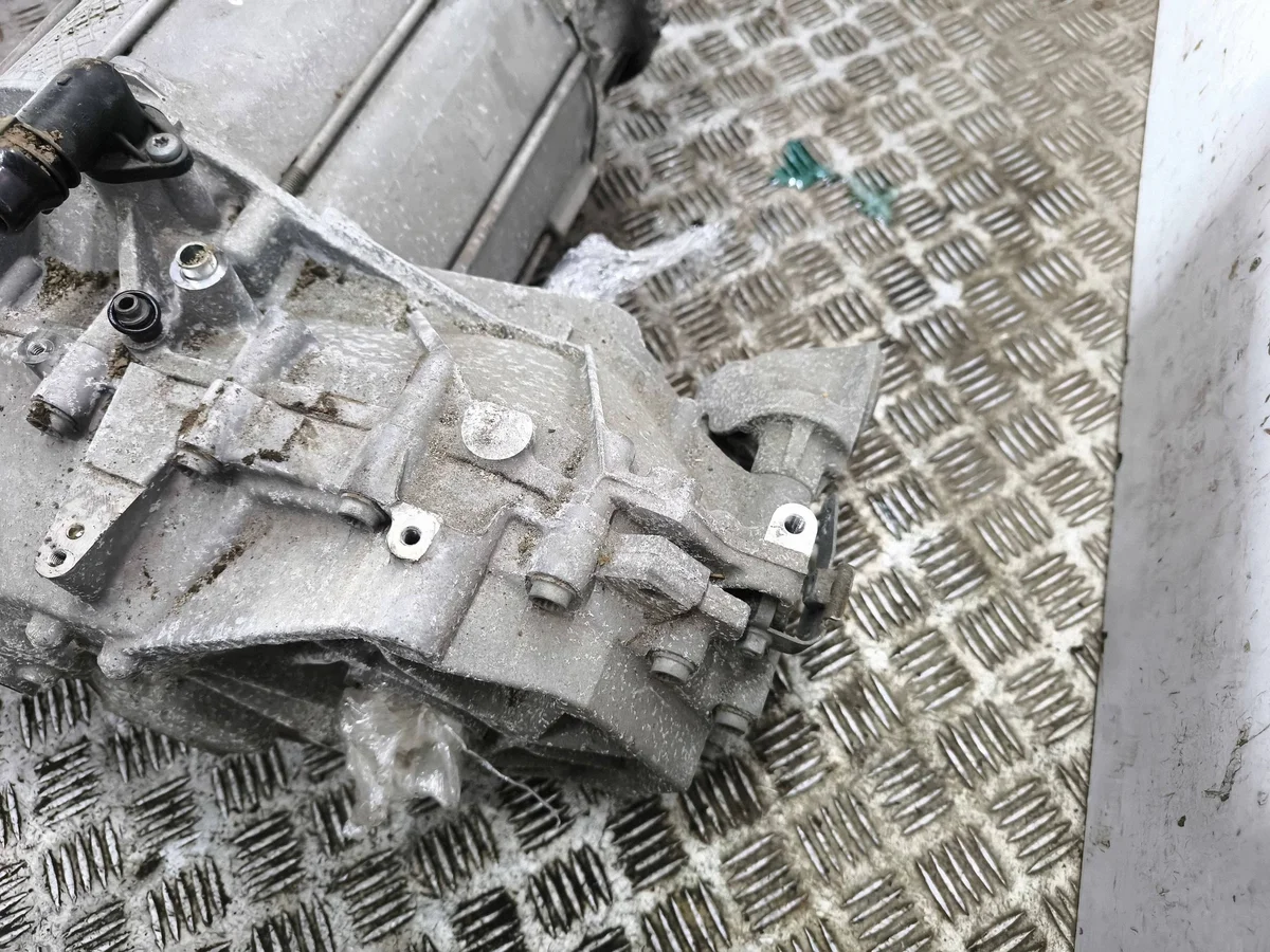 Elmotor Skoda Enyaq iV 0EH903052B Begagnad image 8