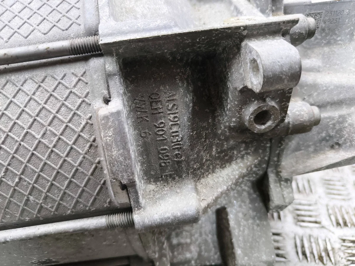 Elmotor Skoda Enyaq iV 0EH903052B Begagnad image 9