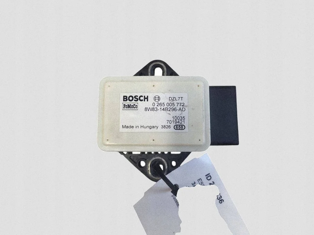 2010 Jaguar XF ESP Acceleration Sensor 1275100464 image 4