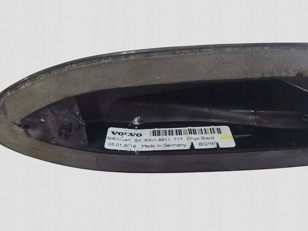 Volvo V40 2014 GPS-antennin suojus image 3