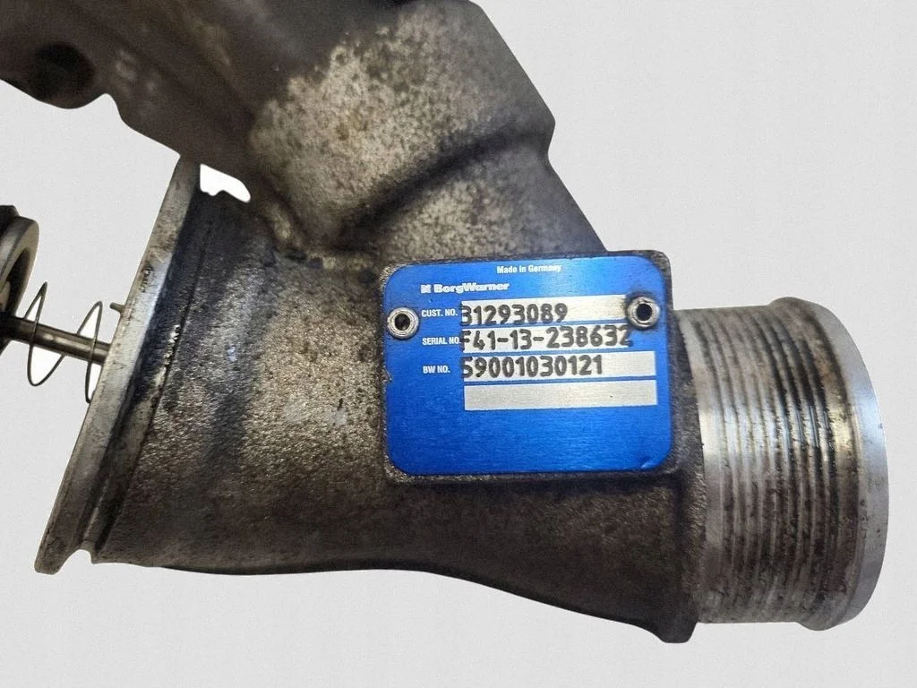 Válvula Volvo V60 OEM 31293089 image 5