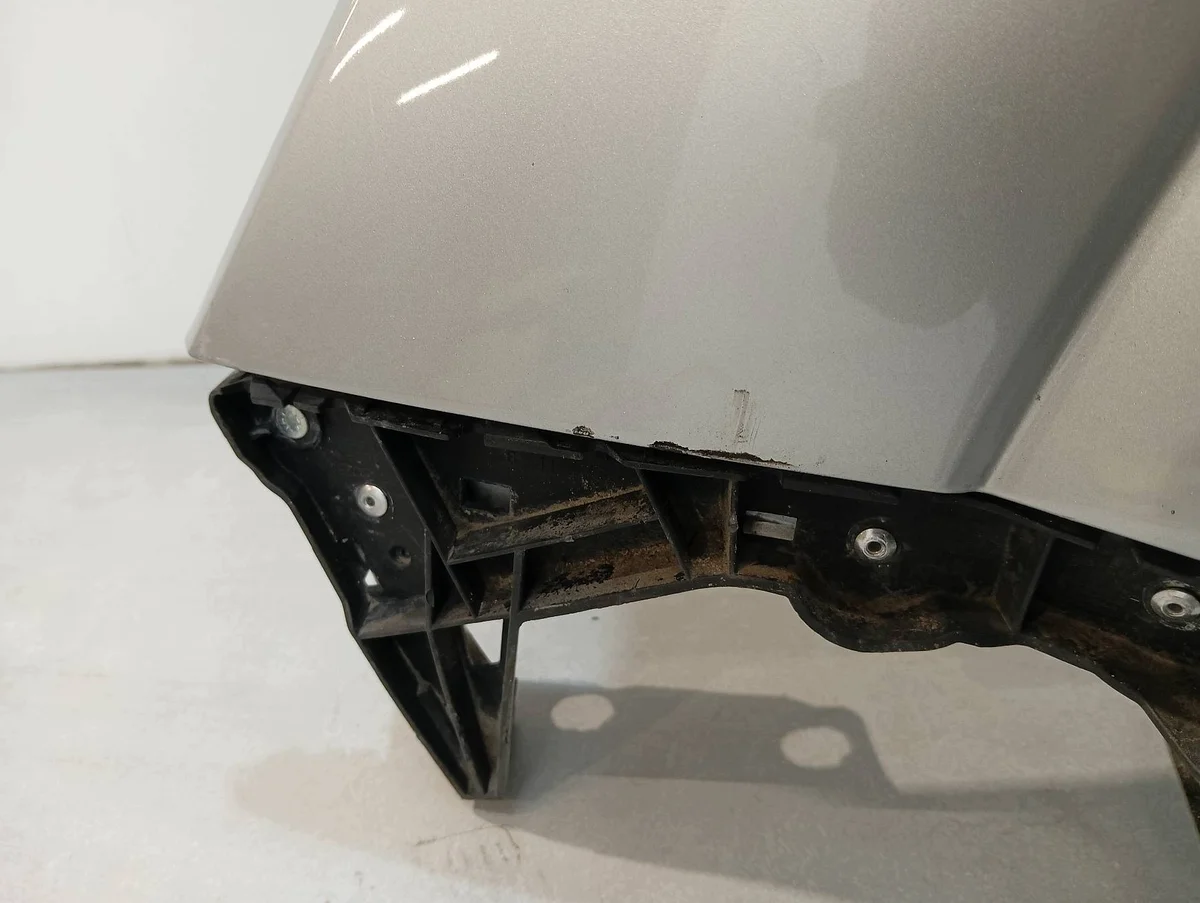 Kotflügel vorne links silber Opel Astra H image 4