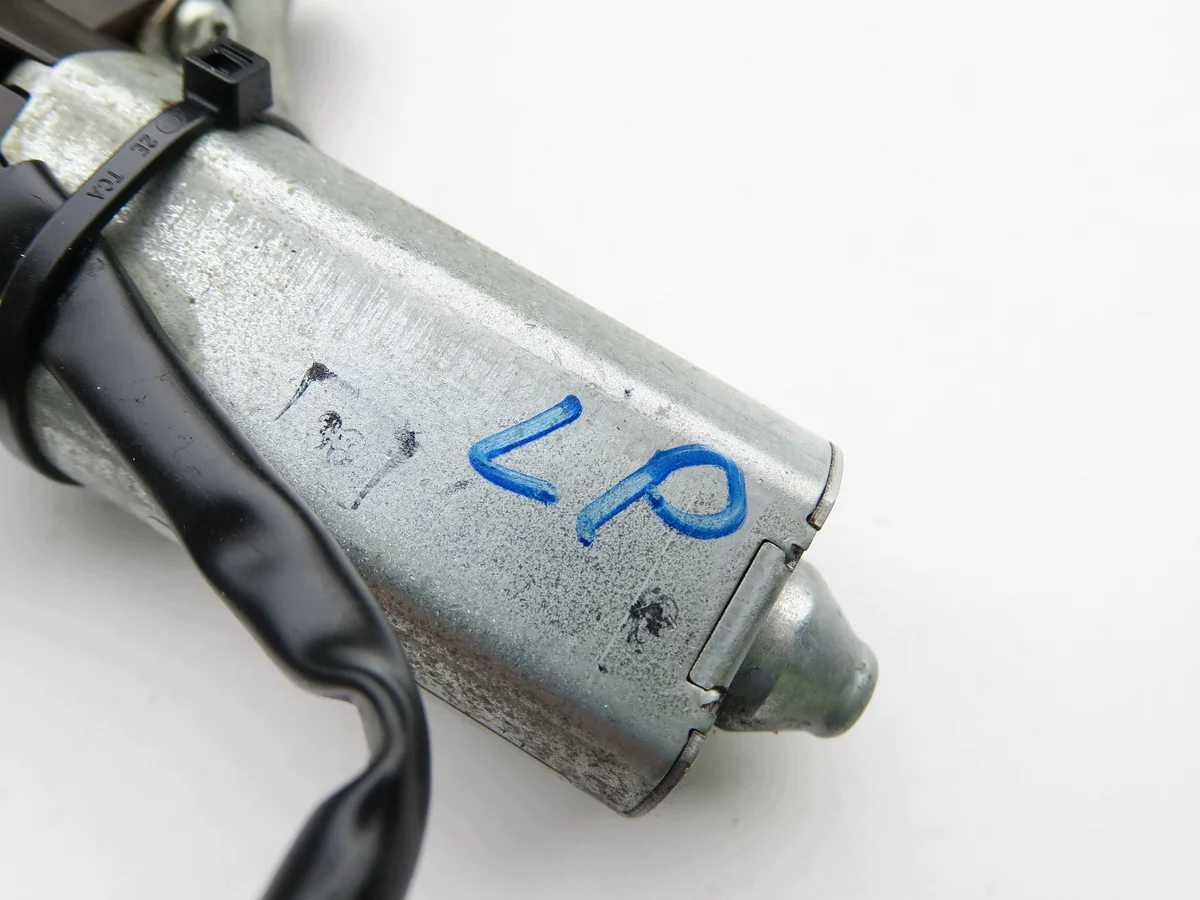 BMW 3 E46 M3 Cabrio Sitzmotor L SPORTSITZE image 5