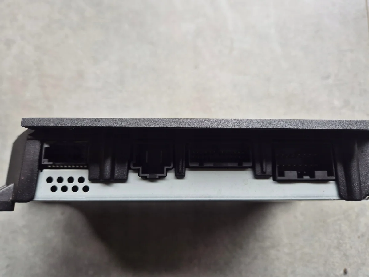 Volvo S90 V90 XC90 Amplifier 31489614 image 3