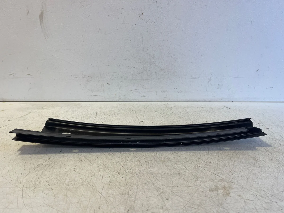 BMW E60 E61 dörrdekorpanel höger sida image 3