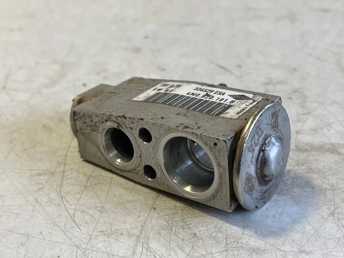 Audi 4M0820181B Gebraucht image 3