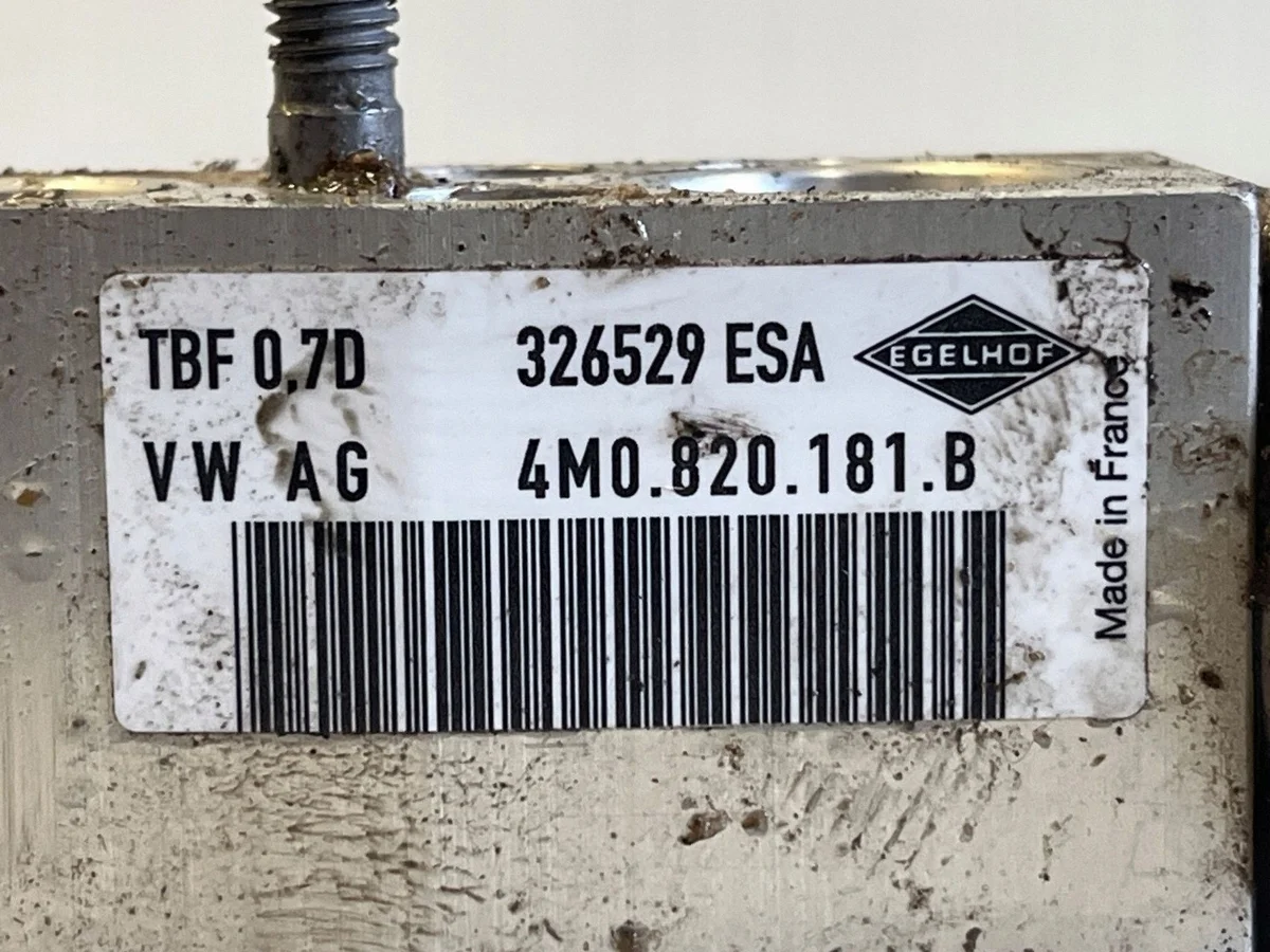 Audi 4M0820181B Gebraucht image 4