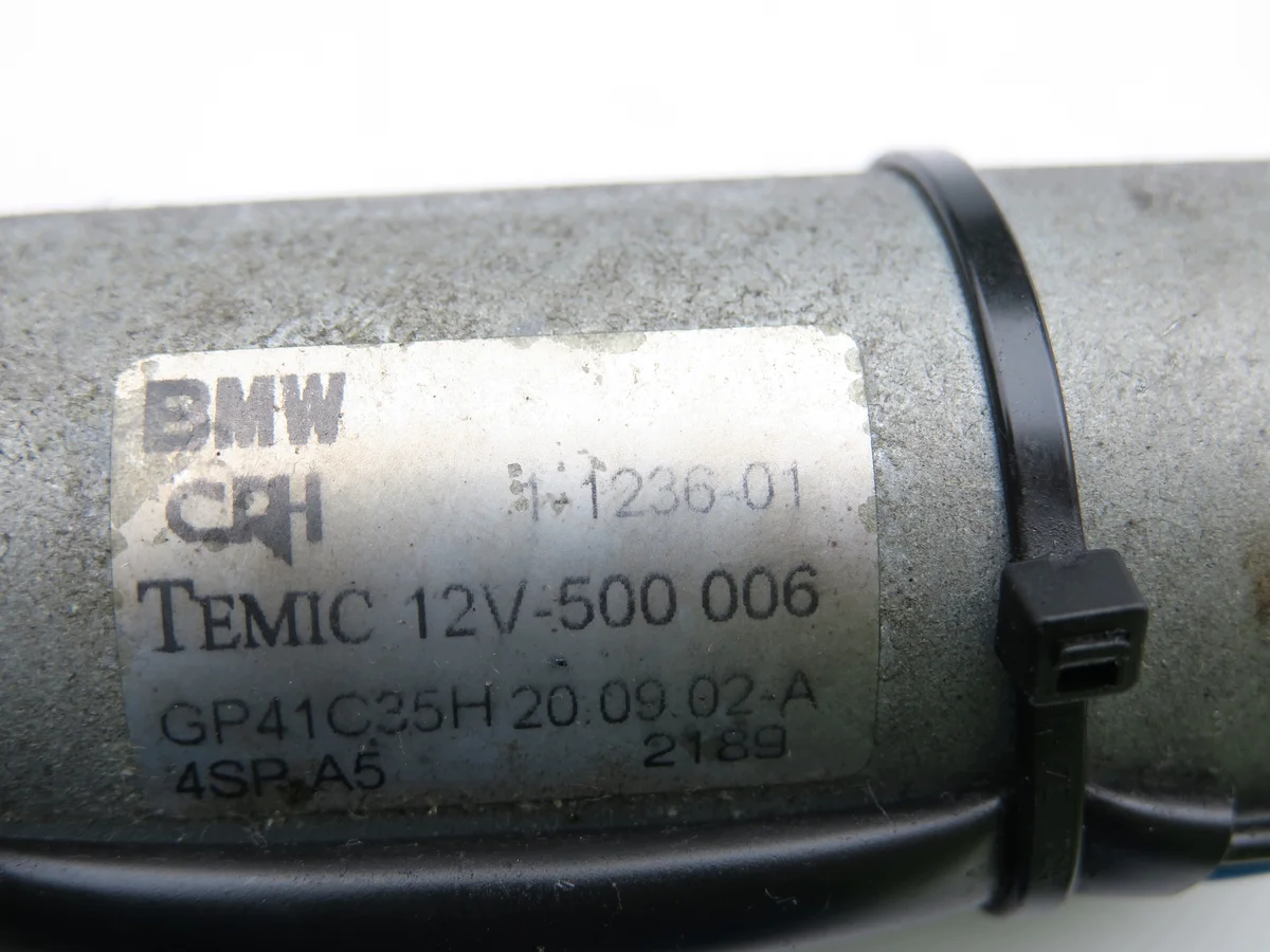 Moteur siège électrique BMW 3 E46 M3 Cabrio image 6