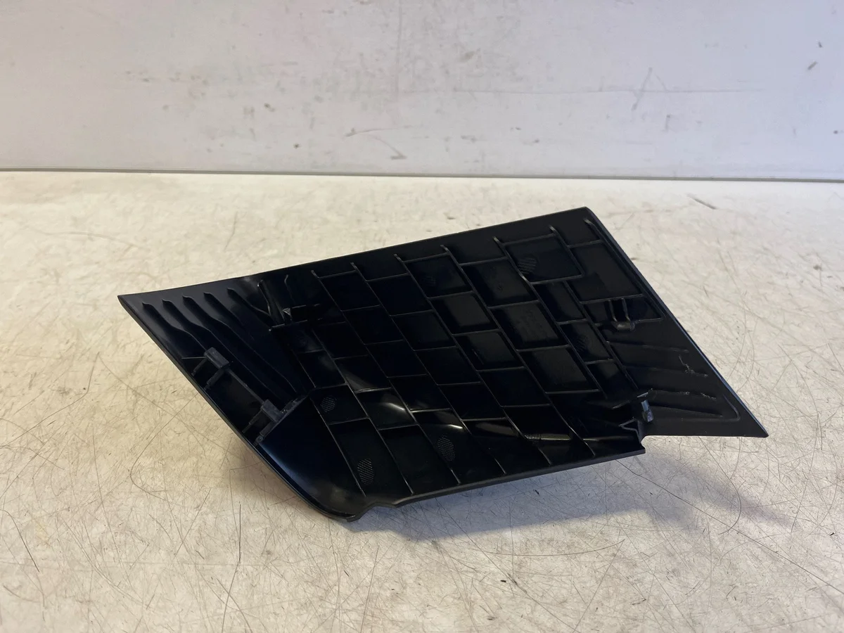 Audi E-Tron Interieurdeel Rechts 4KE868530 image 3